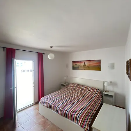 Apartment First Floor With Sea View,